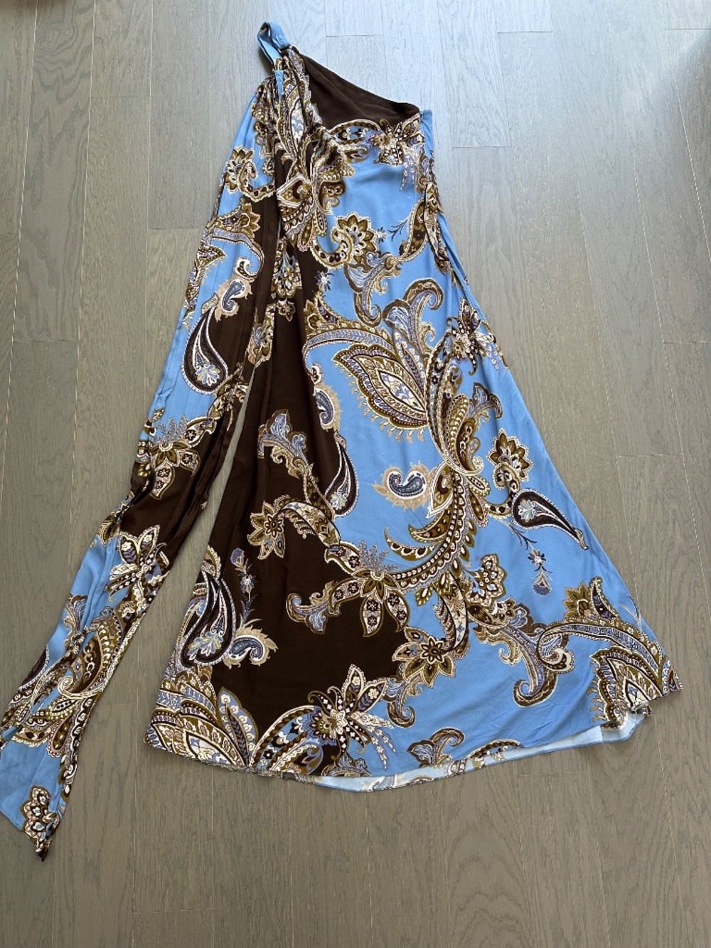 HEMANT & NANDITA One-Shoulder Paisley Maxi Dress in Light Blue and Brown - Picture 2 of 10